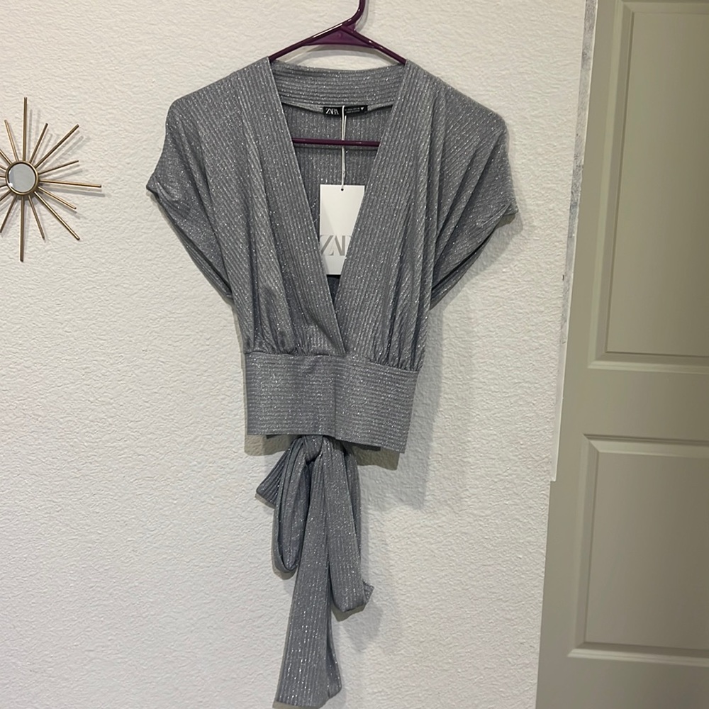 Zara | Shimmery Crop Top with tie | L